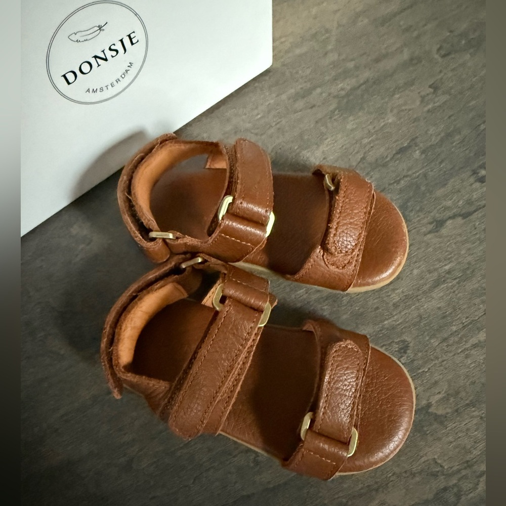 Donsje toddler sandals size 23 NIB